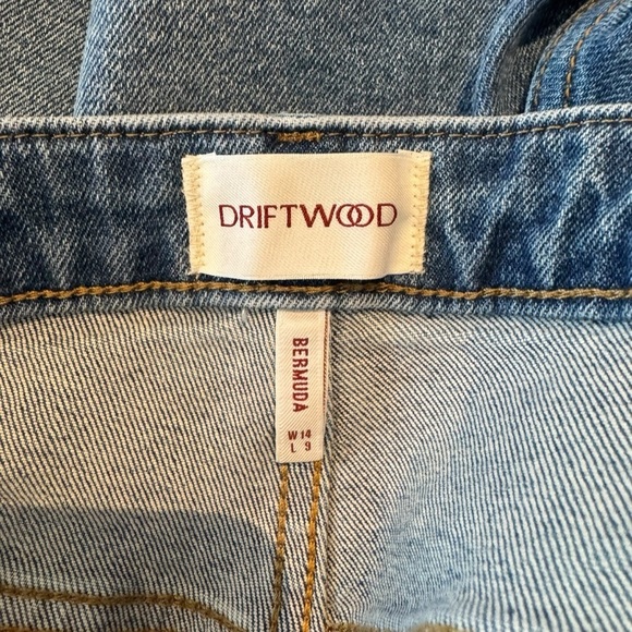 Driftwood - Bermuda Jean Shorts Floral Embroidered W14 L9 - Picture 8 of 8